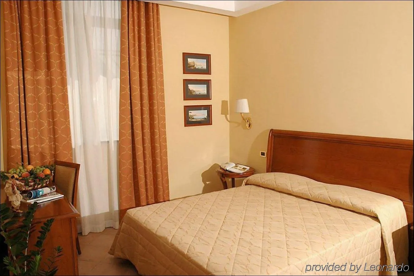 Le Cheminee Business Hotel Napoli נאפולי