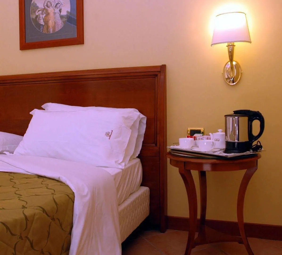 Le Cheminee Business Hotel Napoli 4*, נאפולי איטליה