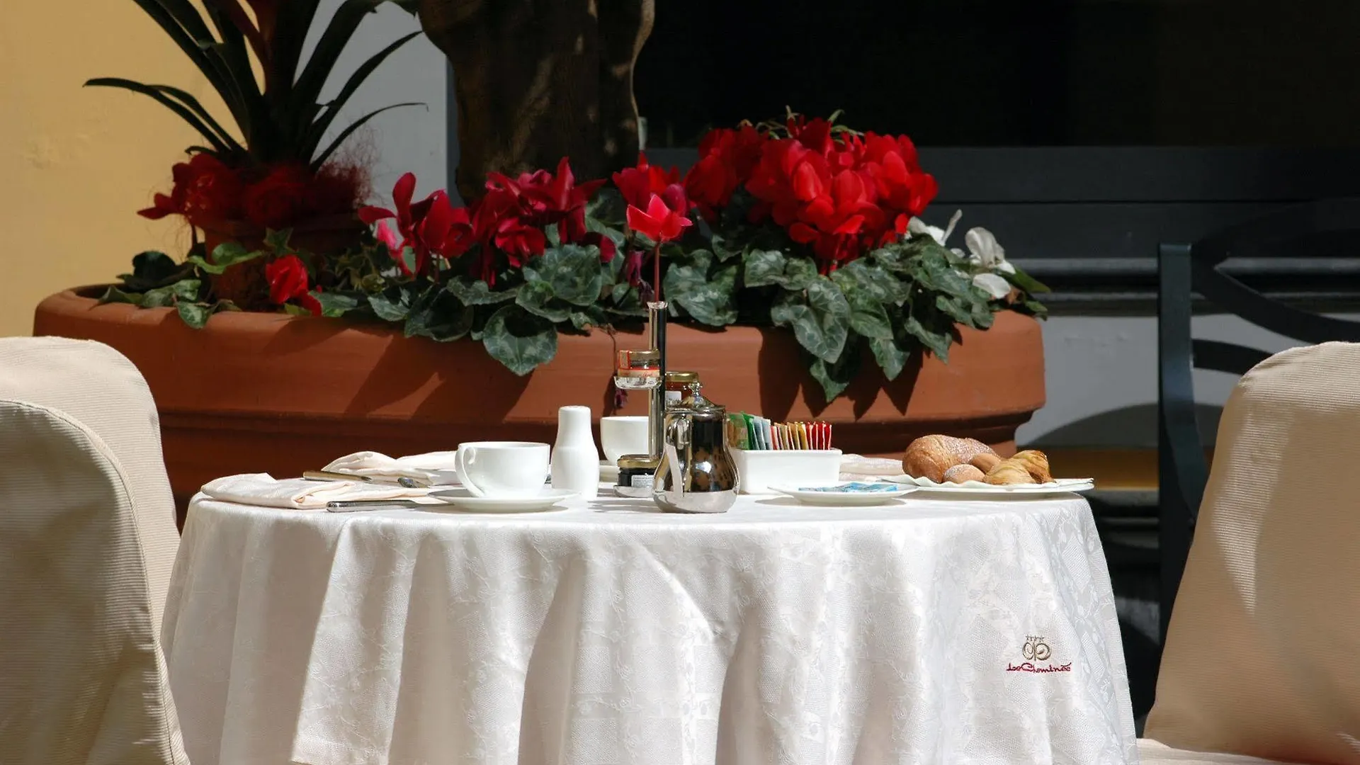 Le Cheminee Business Hotel Napoli